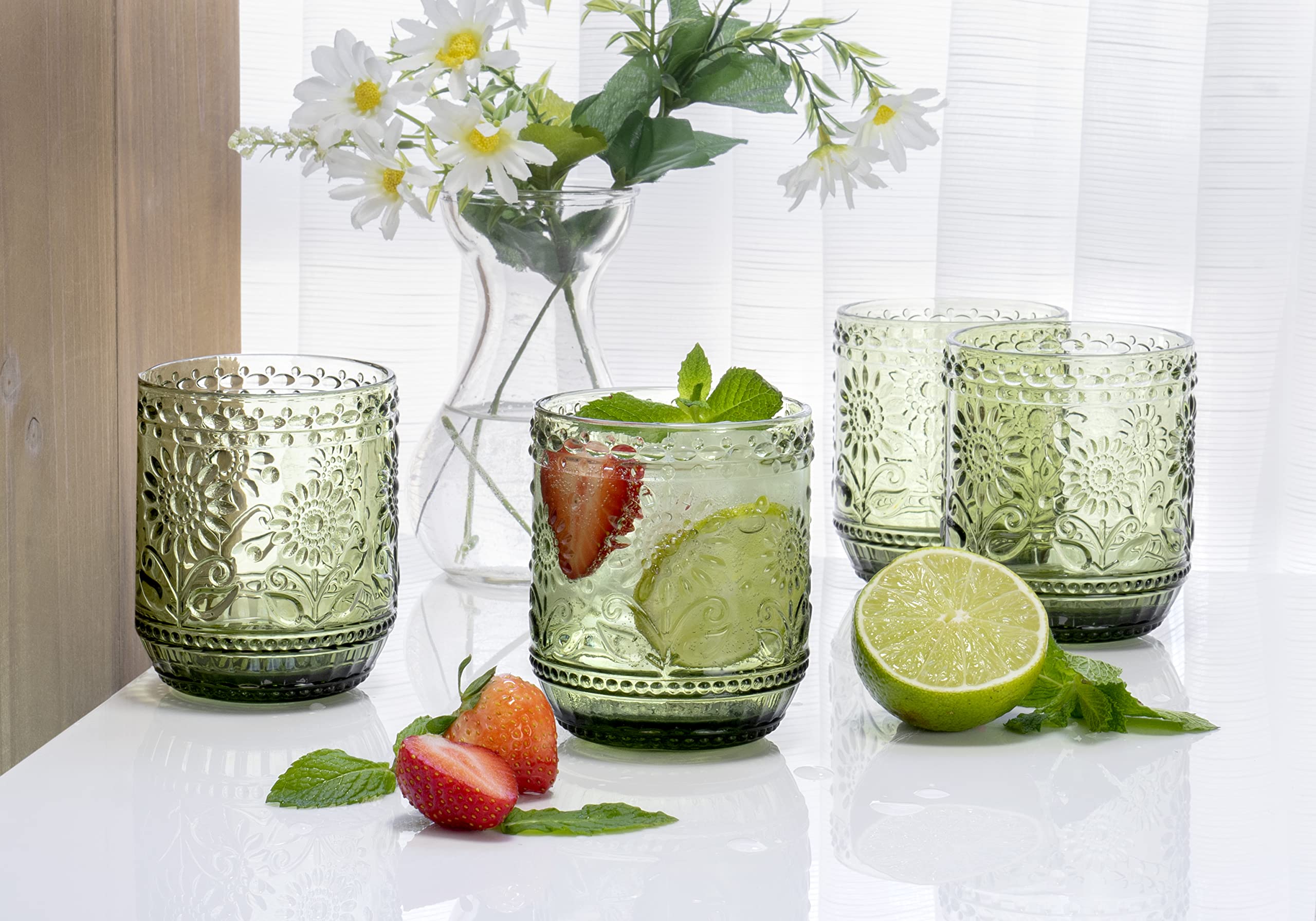 Amazon.com | Vintage Botanist Drinking Glass Set, Luxurious Floral